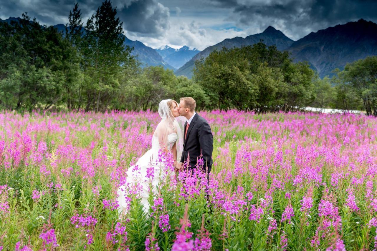 Majestic Valley Wilderness Lodge Sutton-Alpine Exteriér fotografie
